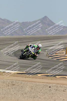 media/Oct-02-2025-Racers Edge (Thu) [[2c91cb6ab3]]/2-A Group/Session 5-Turn 12 (130pm)/